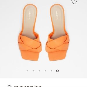 Aldo size 9 orange heals